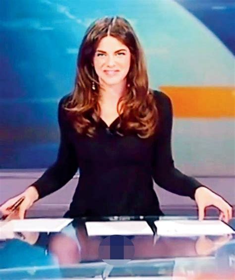 costanza calabrese desk|News Anchor Accidentally Reveals Too Much On Live。